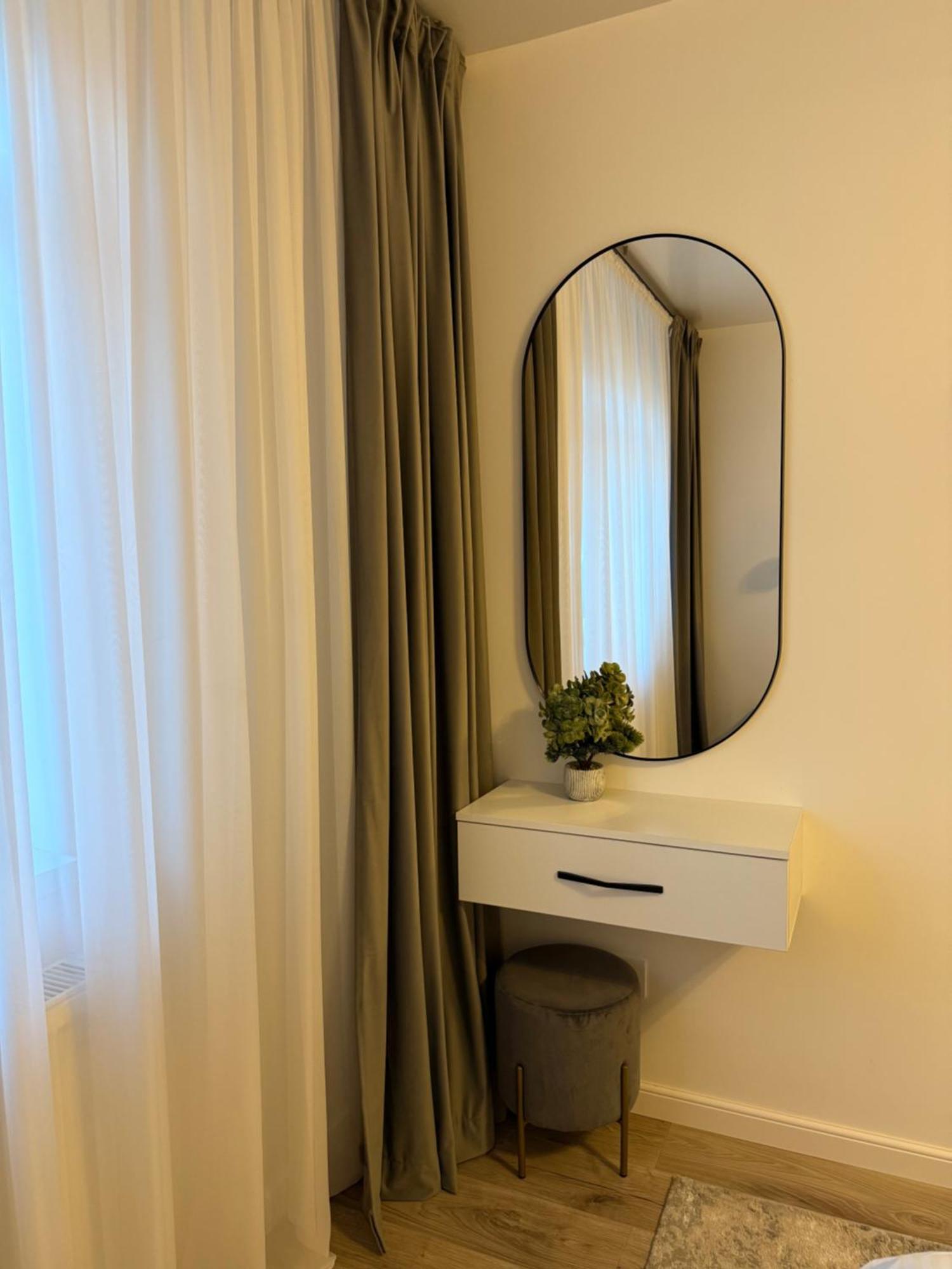 Illy Home Ramnicu Valcea Luaran gambar
